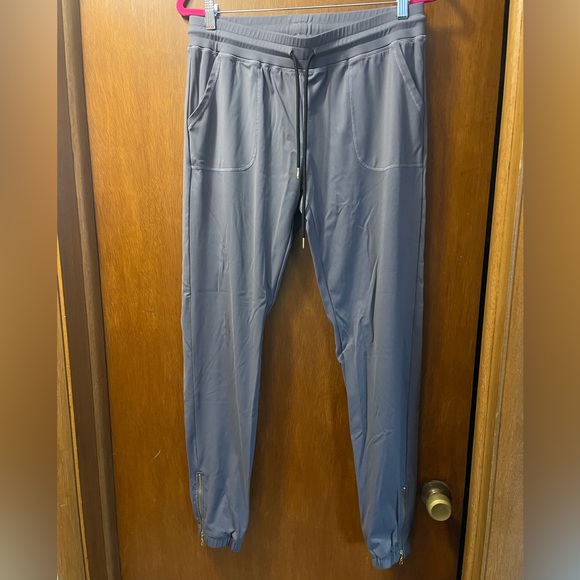 ZYIA Pants - Women’s Zyia Zipper Joggers